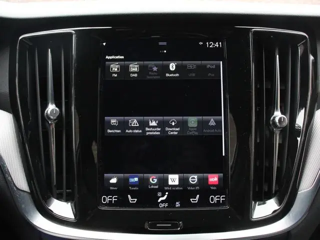Volvo V60 2.0 B4 R-Design Navigatie Camera Climate Control Parkeer Sensoren Cruise Control Adaptive...