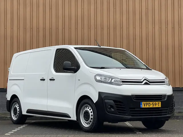 Citroën Jumpy 1.5 BlueHDI 100 M Club | 3 Persoons! | Apple Carplay | Cruise Control | DAB | Aircondi...