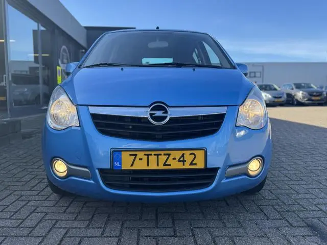Opel Agila