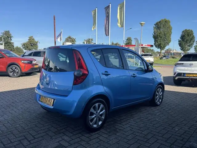 Opel Agila