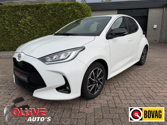 Toyota Yaris 1.5 VVT-i Team125pk/Cruisecontrol/Camera/Stoelvw