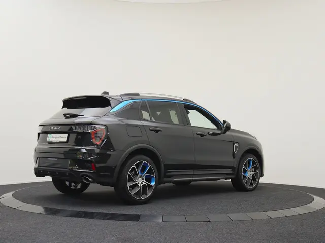 Lynk & Co 01 1.5 | Panoramadak | Zwarte hemelbekleding | Met stekker!