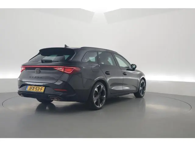 CUPRA Leon Sportstourer 1.4 e-Hybrid 204pk | Navi | Adapt. Cruise | CarPlay | Keyless | Camera | Sto...