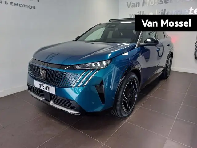 Peugeot e-3008 GT 73 kWh | NIEUW MODEL!! | Navigatie | Panorama-dak | dodehoek detectie | Nieuw te b...