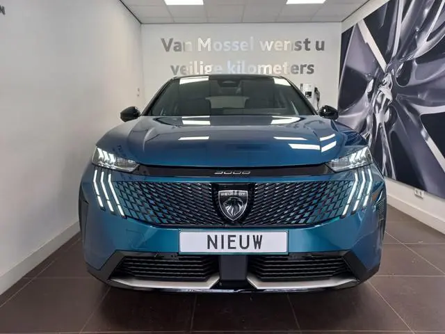 Peugeot e-3008 GT 73 kWh | NIEUW MODEL!! | Navigatie | Panorama-dak | dodehoek detectie | Nieuw te b...