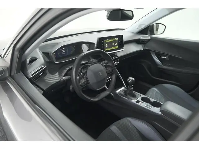 Peugeot 2008 PureTech 130 Allure Pack | Adaptieve Cruise Control | Stoelverwarming | Camera | Apple...