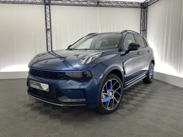 Lynk & Co 01 1.5 Automaat | Apple CarPlay | Pano-Dak | Memory Stoel | 360' Camera | Parkeer Assisten...