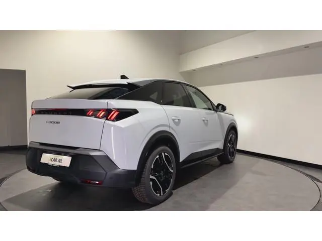 Peugeot e-3008 Allure 73 kWh | Apple Carplay/Android Auto | Camera