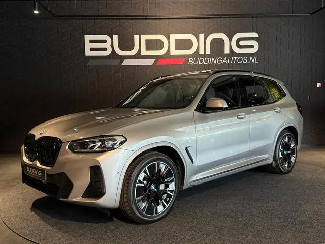 BMW iX3 High Executive 80 kWh | M-sport | 