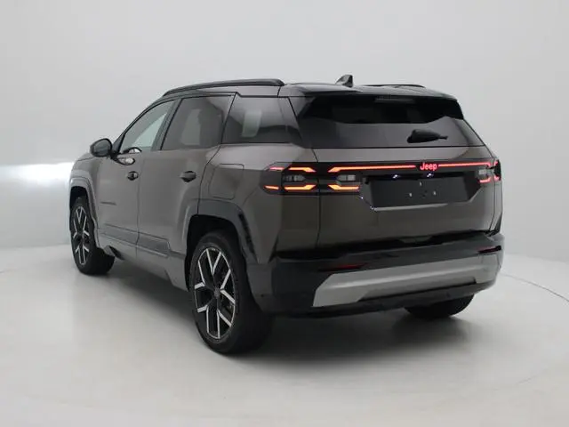 Jeep Compass First Edition 74 kWh | Direct Leverbaar | Panoramdak Gratis | NAVI | Stoelverwarming +...