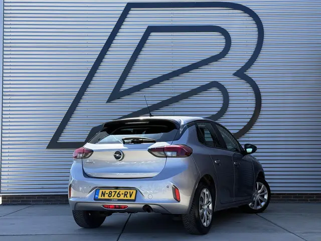 Opel Corsa 1.2 Elegance 1e Eigenaar|Navi|Carplay|Camera|Stoelverwarming|Cruise|Clima|PDC|Nieuwe APK...
