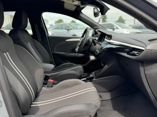 Opel Corsa 1.2 Turbo Hybrid GS Super vette Hybrid | geheel rijklaar ! | Camera | Keyless |  Draadloo...