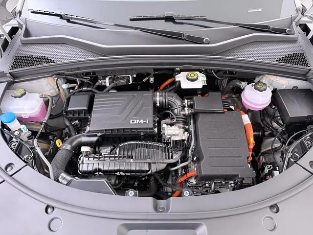 BYD SEAL U