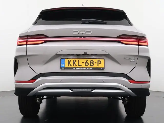 BYD SEAL U