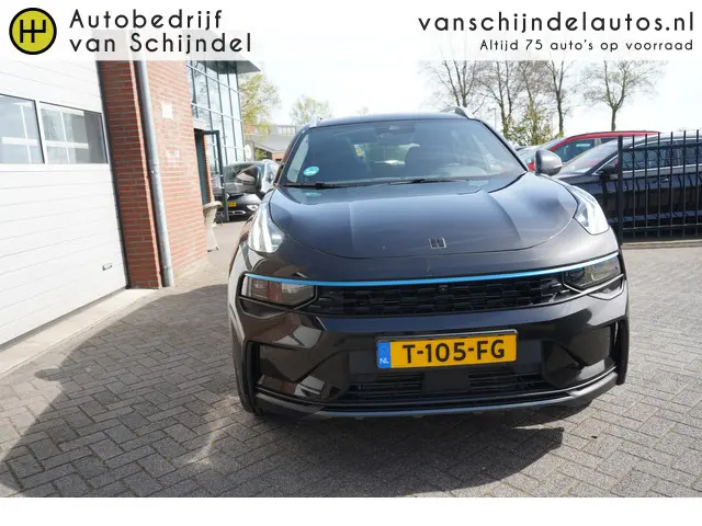 Lynk & Co 01 1.5 261PK! MY23 ZWARTE HEMEL! ORIGINEEL NEDERLANDS! 6,6KWH LADEN PANORAMADAK FULL LED 2...