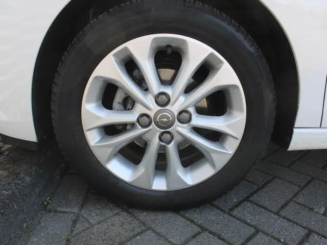 Opel KARL