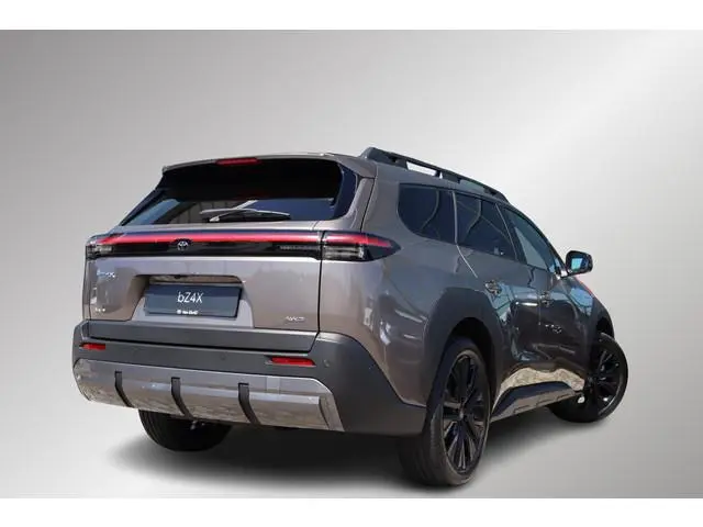 Toyota bZ4X Touring Executive AWD 75 kWh, 20 Inch LM, Panoramadak 1500 Kg trekgewicht, Synthetic Lea...
