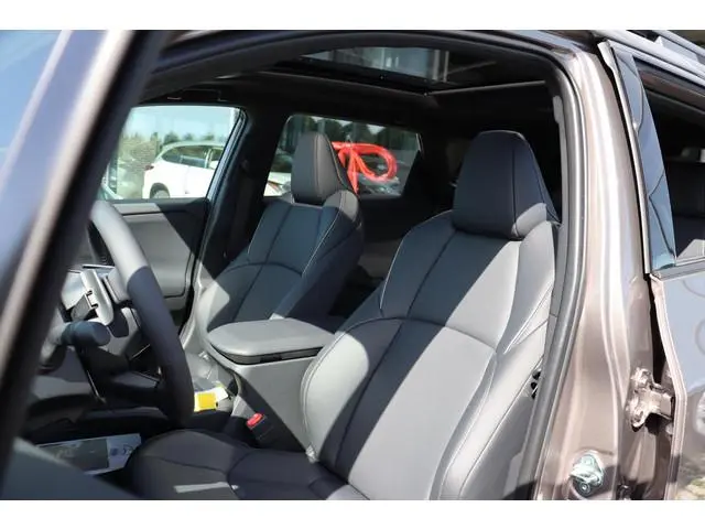 Toyota bZ4X Touring Executive AWD 75 kWh, 20 Inch LM, Panoramadak 1500 Kg trekgewicht, Synthetic Lea...