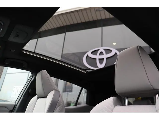 Toyota CHR +