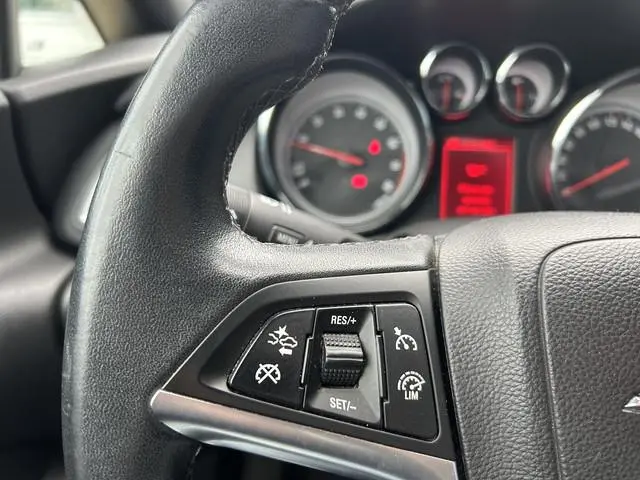Opel Cascada