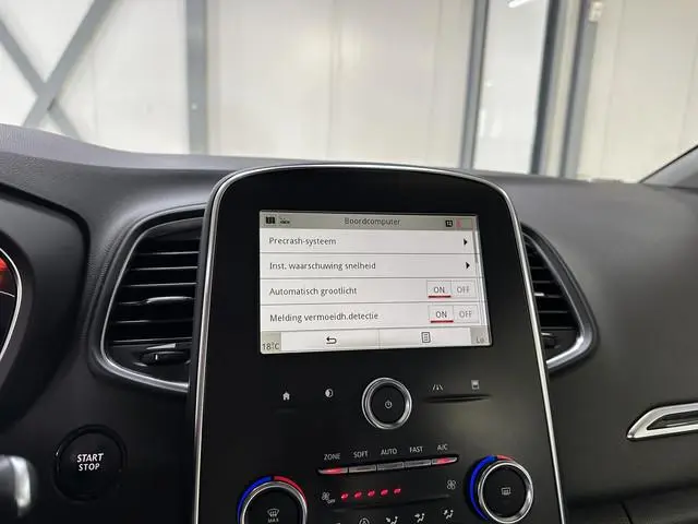 Renault Scénic