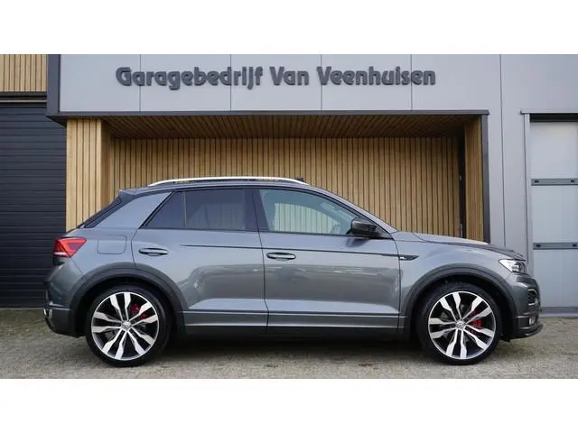 Volkswagen T-Roc 1.5 TSI 150pk R-Line & Sport Pano.dak Virtual 19inch Suzuka LED Adaptive Cruise *NL...