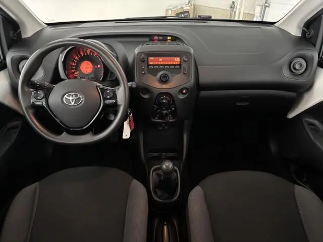Toyota Aygo 1.0 VVT-i x-fun | AIRCO | BLUETOOTH |