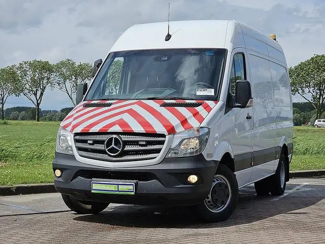 MERCEDES-BENZ SPRINTER 519 l2h2 v6 3.0ltr airco