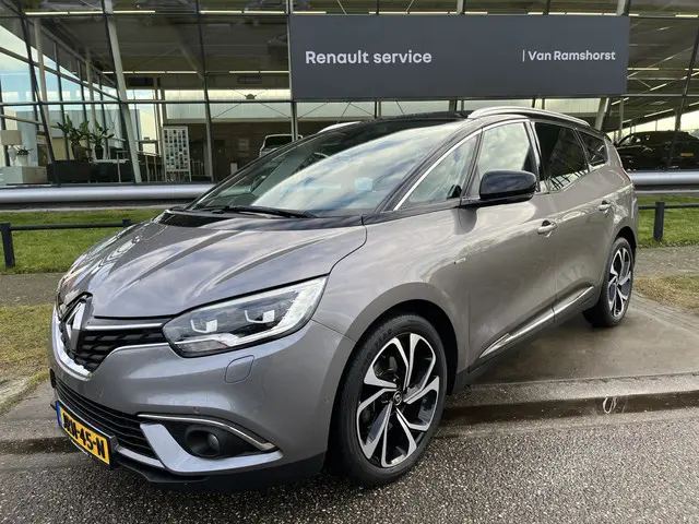 Renault Grand Scénic 1.7 Blue dCi Bose 7-persoons / Dealer onderhouden / Automaat / Apple Carplay -...
