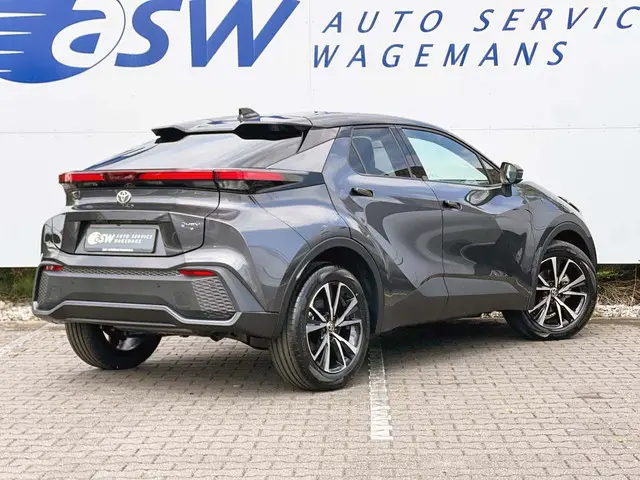 Toyota C-HR 2.0 Hybrid 200 Dynamic Plus | ZONDER STEKKER! | Navi XL | Winter Pack | Camera | ACC