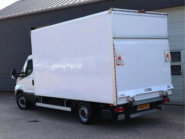 Iveco Daily 35S14 136pk Euro 6 Bakwagen - Dhollandia Klep + Zijdeur - Airco - Camera