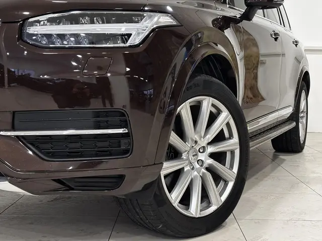 Volvo XC90 2.0 T8 Twin Engine AWD Inscription | Panorama dak | Leder interieur | Maple Brown Metalli...