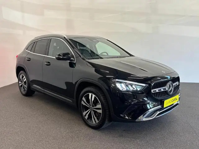 Mercedes-Benz GLA-klasse 250 e DCT-8 Aut. Business Solution PDC VA + Camera Navi Stoelverwarming Ele...
