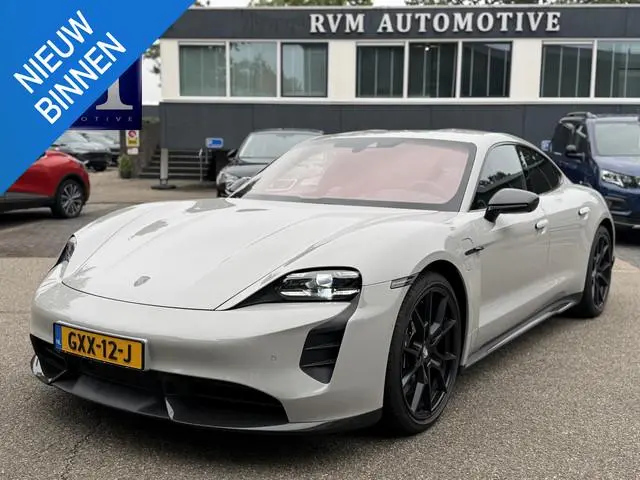 Porsche Taycan Turbo 93 kWh VAN:89.900,- VOOR:84.877 ,- UW HERFSTVOORDEEL:5.023,- SOH 91% | SPORT CH...