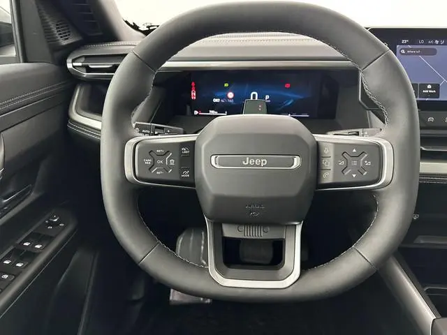 Jeep Compass 1.2 e-Hybrid First Edition | 360 graden camera | Elektrische Achterklep | PANO | Dodeho...