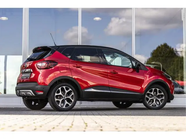 Renault Captur 1.2 TCe Intens | Trekhaak | Camera | NL auto