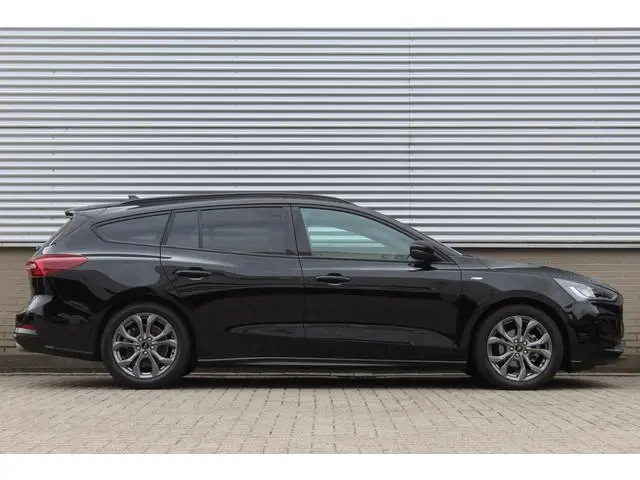 Ford Focus Wagon 1.0 EcoBoost Hybrid ST Line X | BLIS | Head-Up | Trekhaak | Adaptieve cruise