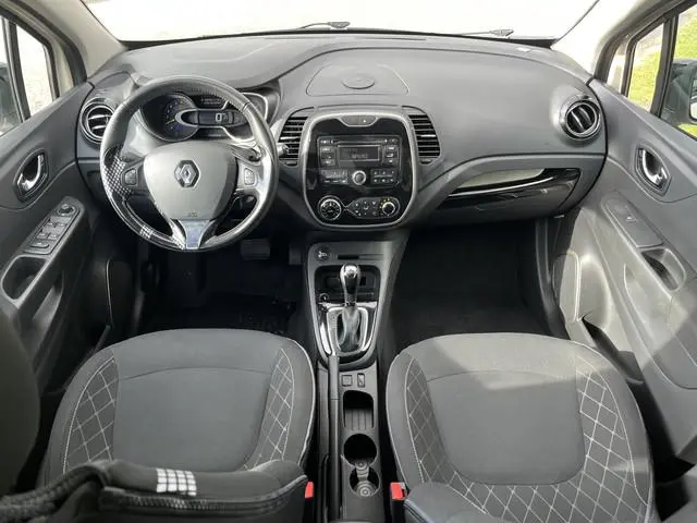 Renault Captur 1.2 TCe Expression / Automaat / Stoelverw. / Keyless / Climate / PDC.Achter / LMV /