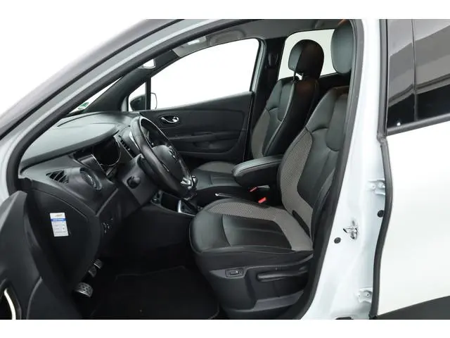 Renault Captur 1.2 TCe 120PK Wave | Rijklaar! | Orig. NL | Stoelverw. | Trekhaak | Cruise | Nav | Ca...