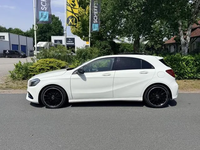 Mercedes-Benz A-klasse 180 AMG 122PK AUT•Pano•Keyless
