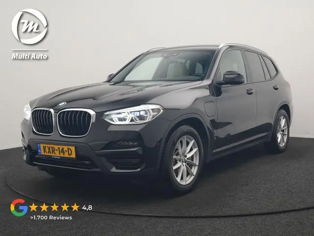 BMW X3 xDrive30e Advantage PHEV 293pk Dealer O.H | Trekhaak Af Fabriek | Head Up | Camera | Adaptief...