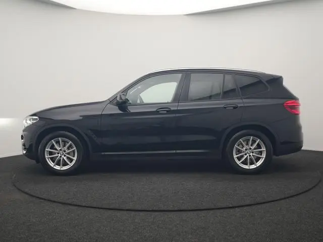 BMW X3 xDrive30e Advantage PHEV 293pk Dealer O.H | Trekhaak Af Fabriek | Head Up | Camera | Adaptief...