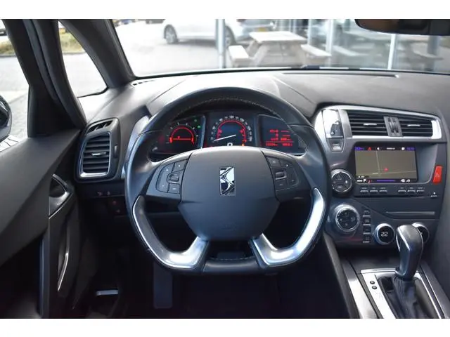 DS DS 5