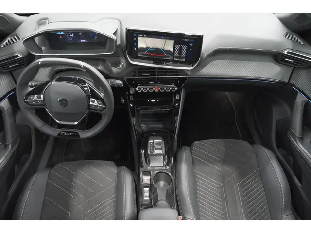 Peugeot e-2008 EV GT 50 kWh | 3 Fase Laadfunctie | Schuif-/Kanteldak | Alcantara Pakket | Camera | A...