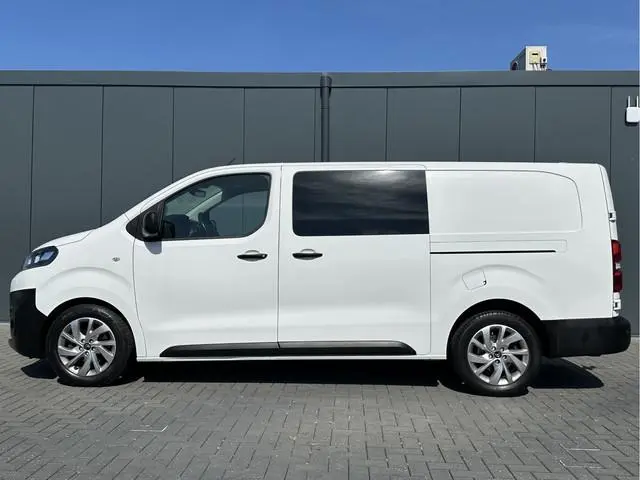 Citroën Jumpy 2.0 BlueHDI 180 PK / AUTOMAAT / L3H1 / DUBBEL CABINE / 2x SCHUIFDEUR / TREKHAAK / CAME...