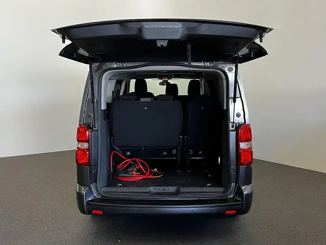 Toyota pro-ace