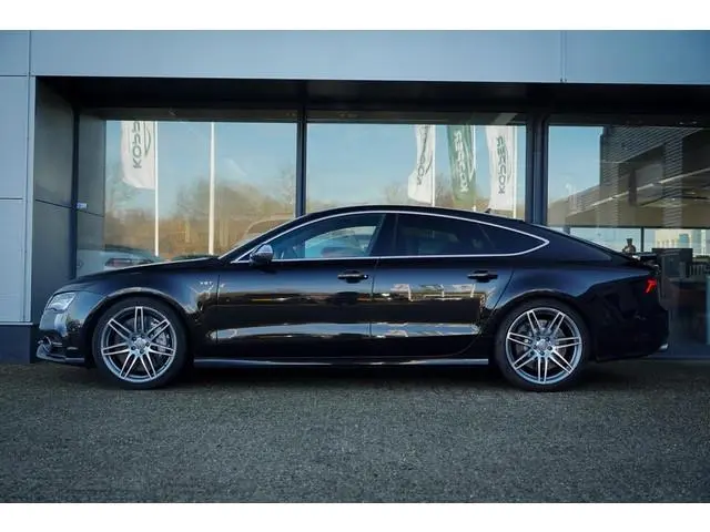 Audi S7