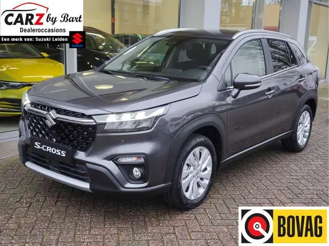 Suzuki S-Cross