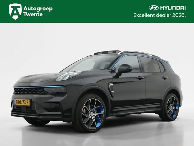 Lynk & Co 01