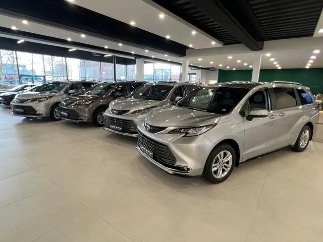 Toyota SIENNA